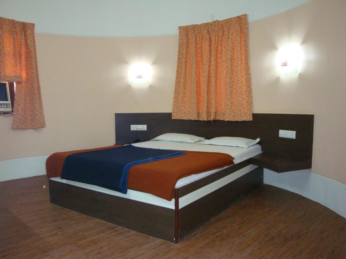 Hotel Tapovan Nashik Εξωτερικό φωτογραφία